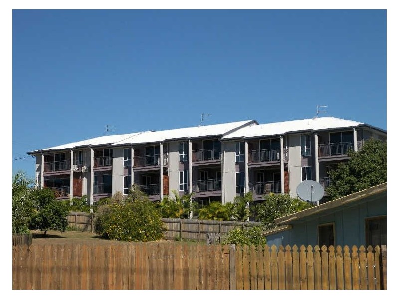 3/18 PACIFIC AVENUE, Tannum Sands QLD 4680