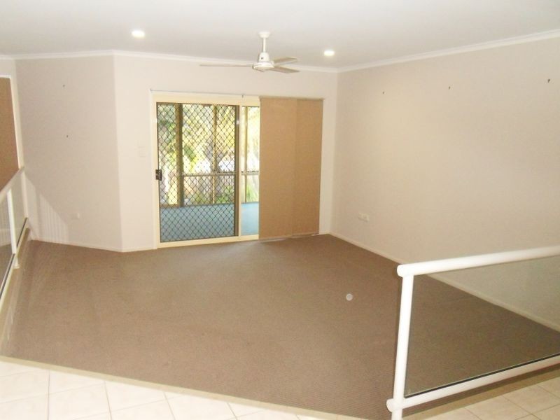 48 LOMANDRA STREET, Boyne Island QLD 4680