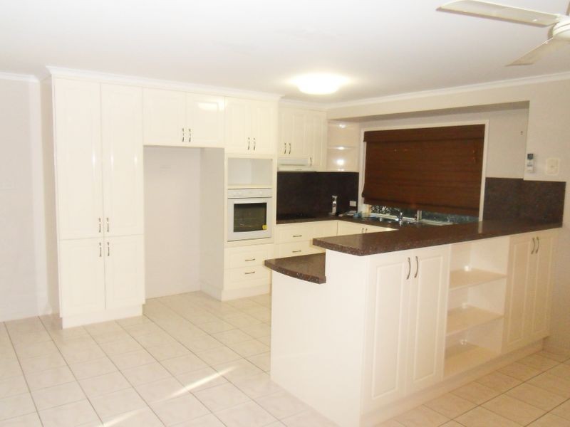 48 LOMANDRA STREET, Boyne Island QLD 4680