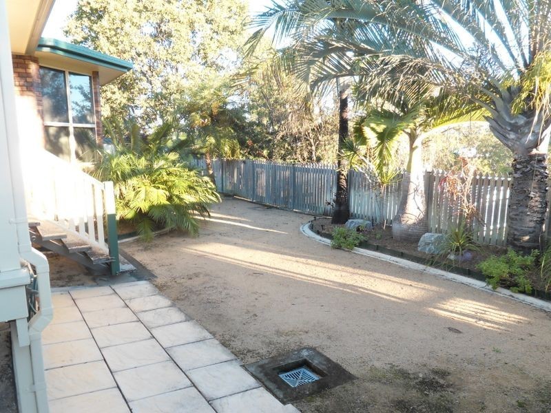 48 LOMANDRA STREET, Boyne Island QLD 4680