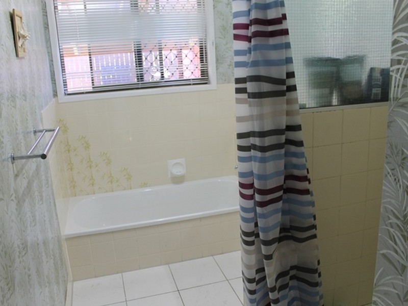 3 Tyson Crescent, Tannum Sands QLD 4680