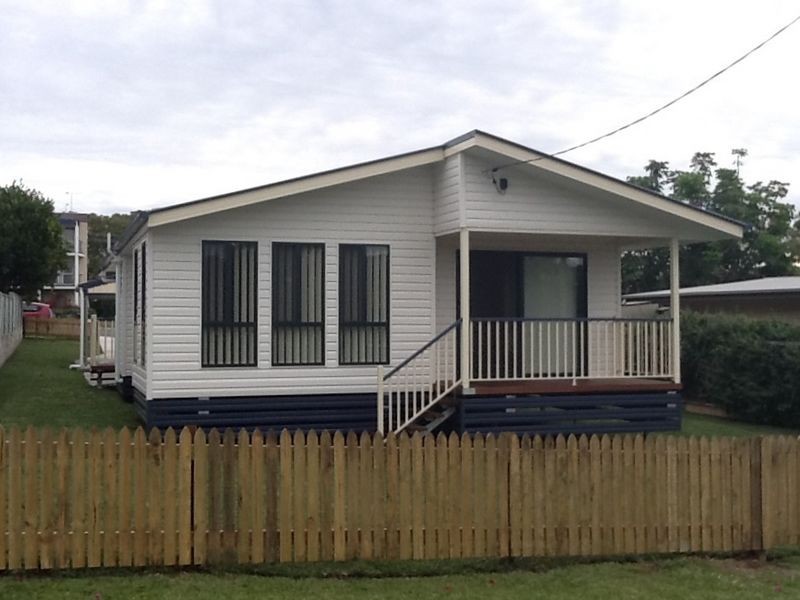 32 OCEAN STREET, Tannum Sands QLD 4680