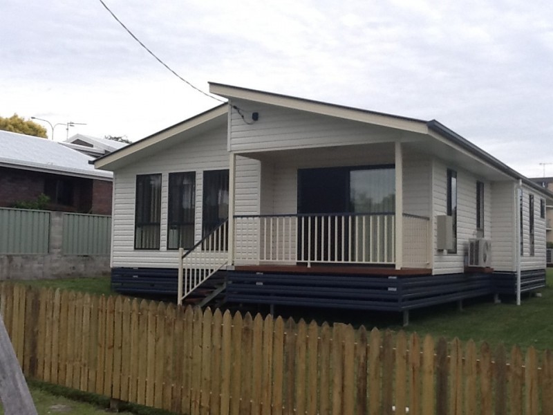 32 OCEAN STREET, Tannum Sands QLD 4680