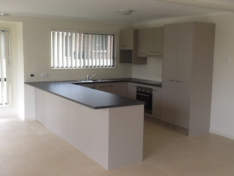 32 OCEAN STREET, Tannum Sands QLD 4680
