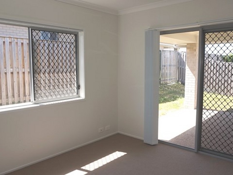 2 Wabby Street, Boyne Island QLD 4680