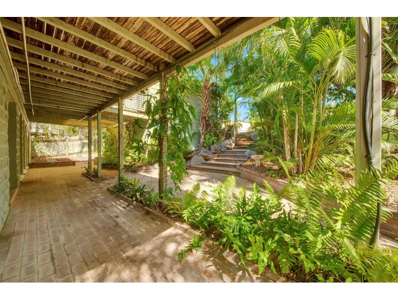 49 Langdon Street, Tannum Sands QLD 4680