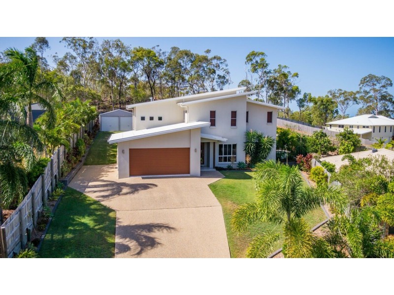 6 Caitlin Court, Boyne Island QLD 4680