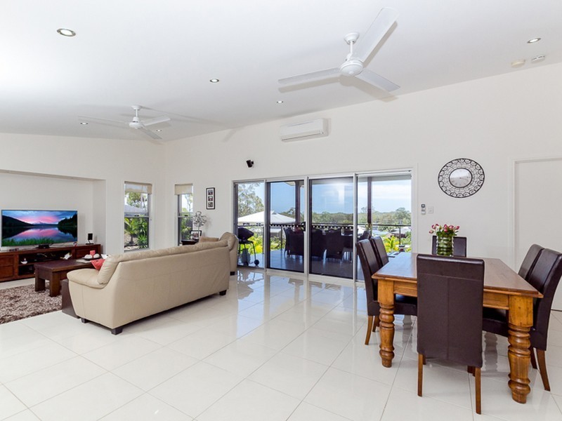 6 Caitlin Court, Boyne Island QLD 4680