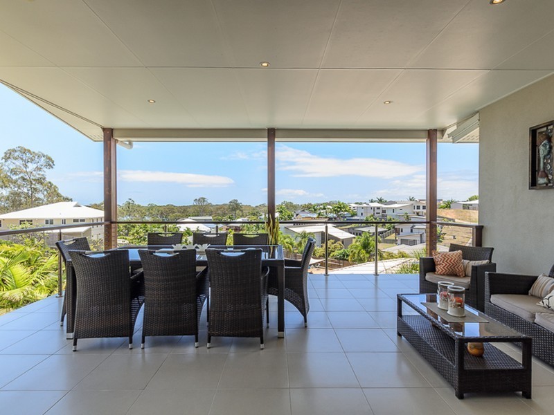6 Caitlin Court, Boyne Island QLD 4680