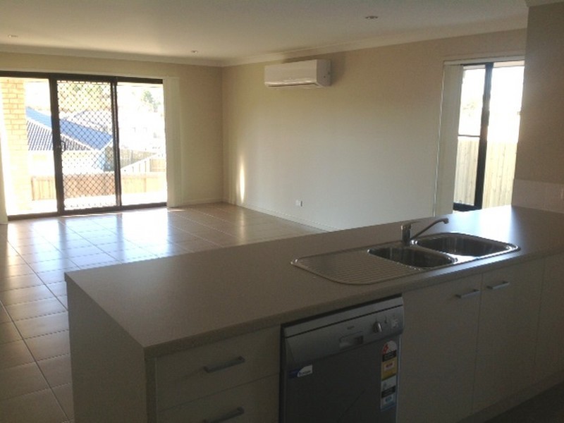 8 Woodward Avenue, Calliope QLD 4680