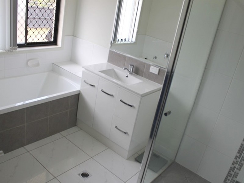 14 Brushtail Court, Boyne Island QLD 4680