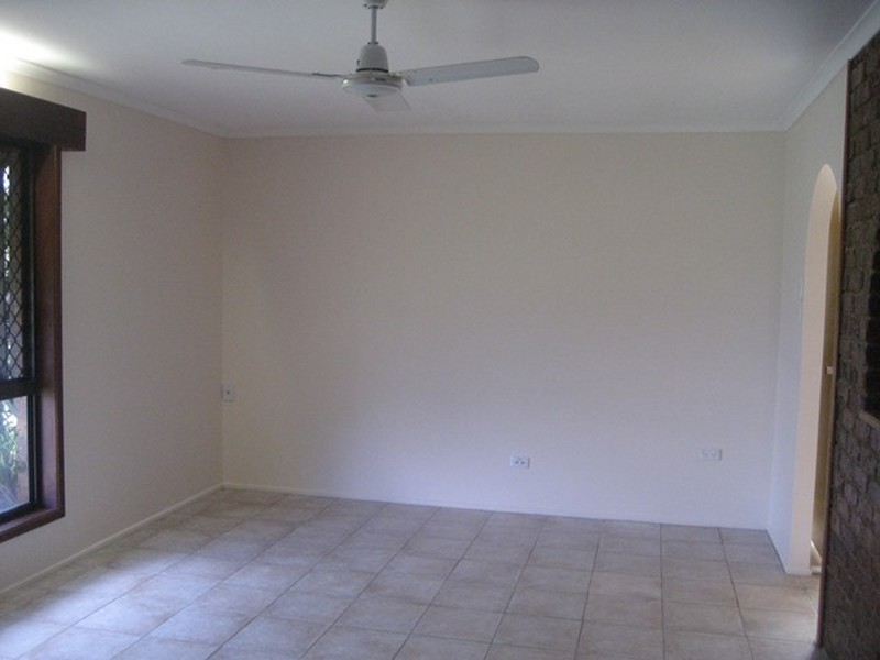 62 Dixon Drive, Telina QLD 4680