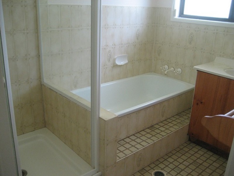 62 Dixon Drive, Telina QLD 4680