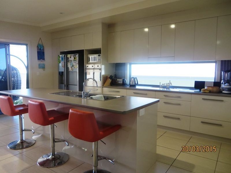 17 TINA DRIVE, Tannum Sands QLD 4680