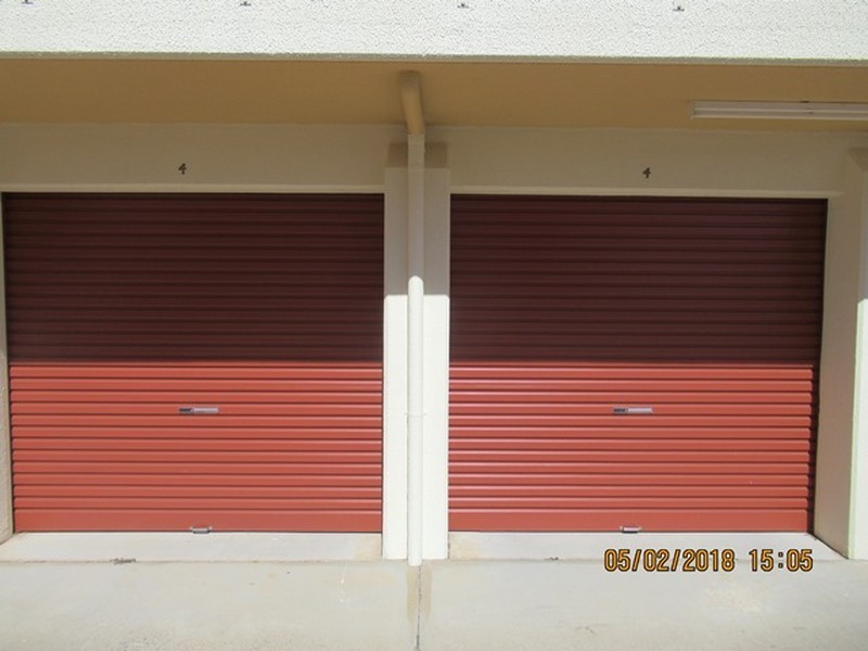 Unit 4/4 PITTSBAY CRESCENT, Boyne Island QLD 4680