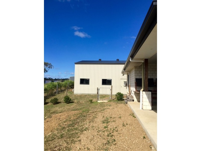 18 Barmundoo Bvd, Calliope QLD 4680
