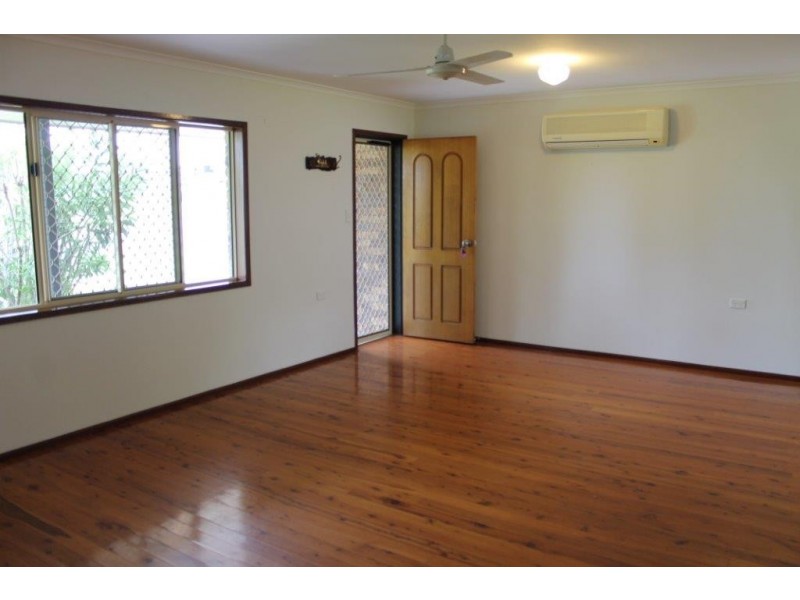 2 MACEDON STREET, Tannum Sands QLD 4680