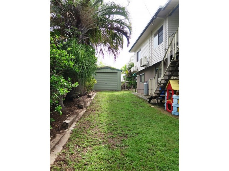 5 Sayre Crescent, Boyne Island QLD 4680