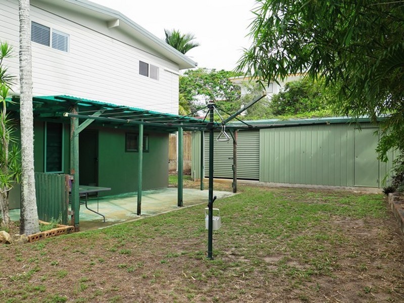 5 Sayre Crescent, Boyne Island QLD 4680