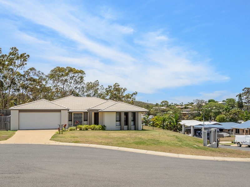 2 Bessie Court, Boyne Island QLD 4680
