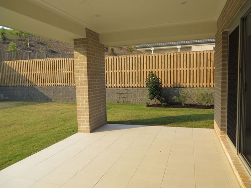 7 TULIPWOOD CIRCUIT, Boyne Island QLD 4680