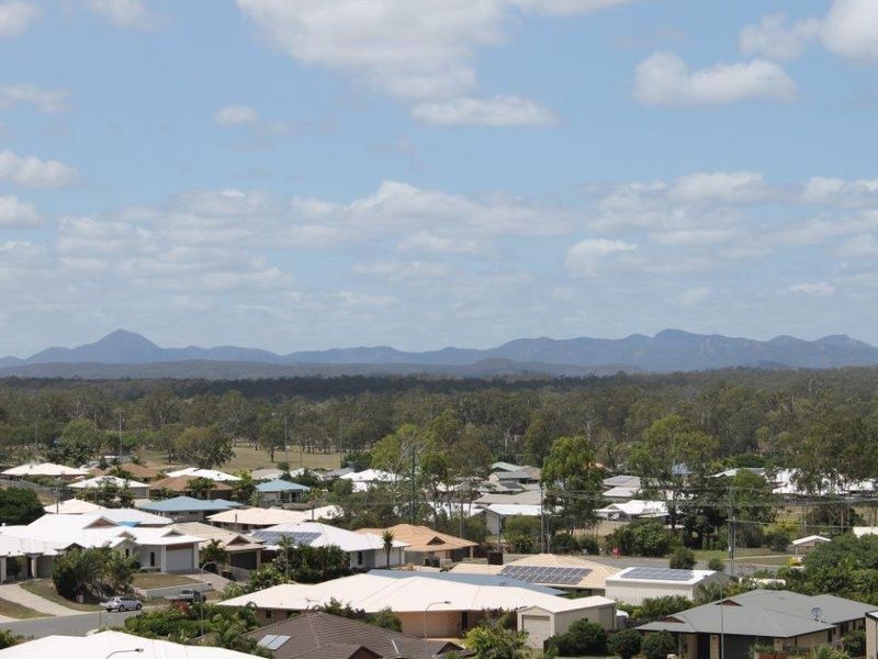 11 MELANIE COURT, Boyne Island QLD 4680