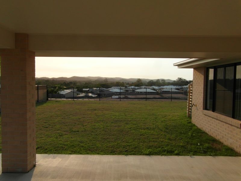 17 SURITA COURT, Boyne Island QLD 4680