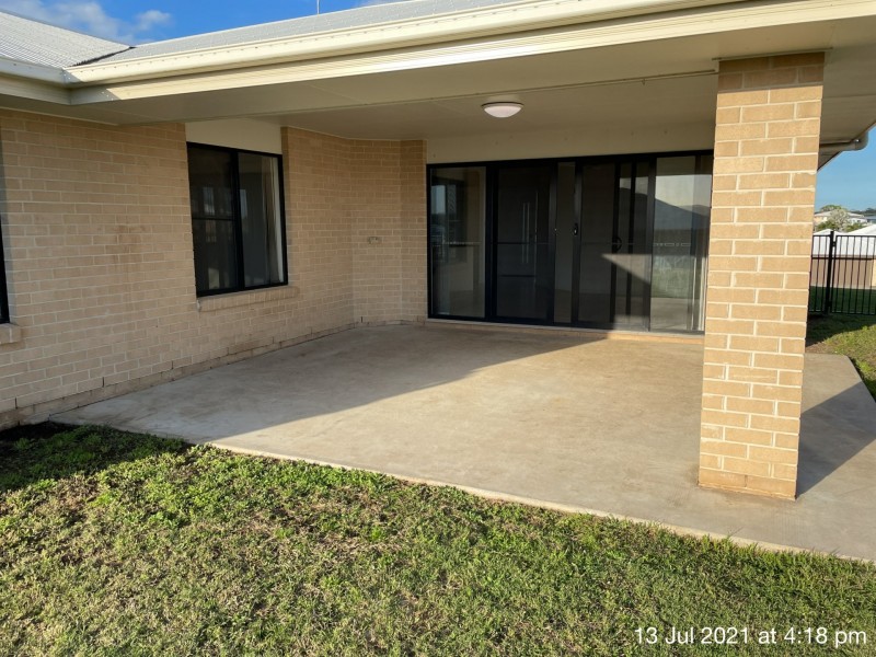 17 SURITA COURT, Boyne Island QLD 4680
