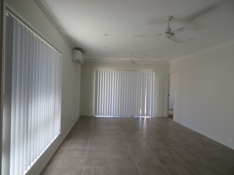 24 CLOVER CRESCENT, Boyne Island QLD 4680