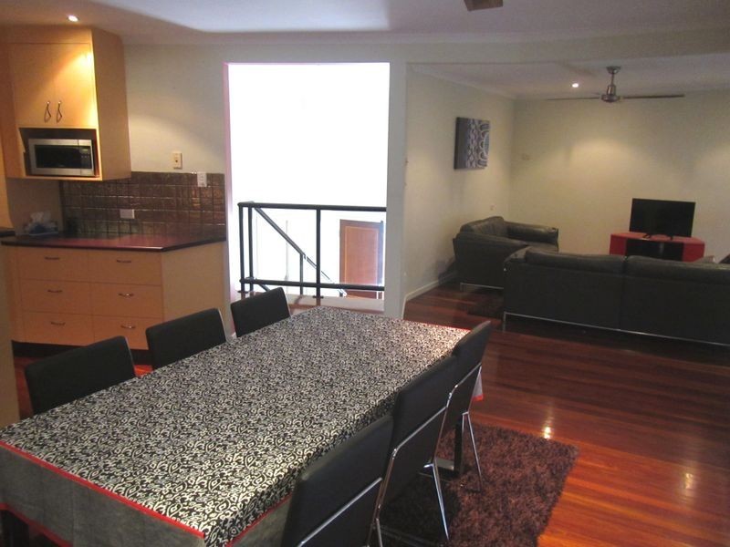 48 MALPAS STREET, Boyne Island QLD 4680