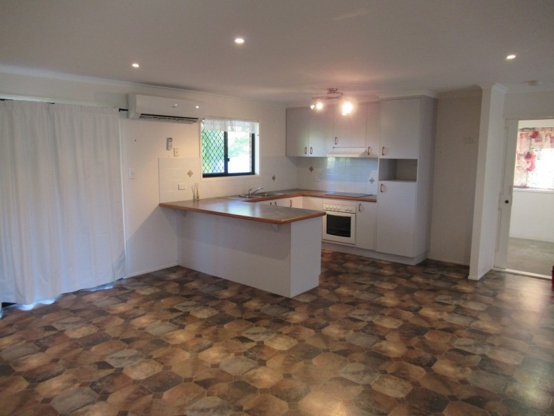 1 BELAH COURT, Boyne Island QLD 4680