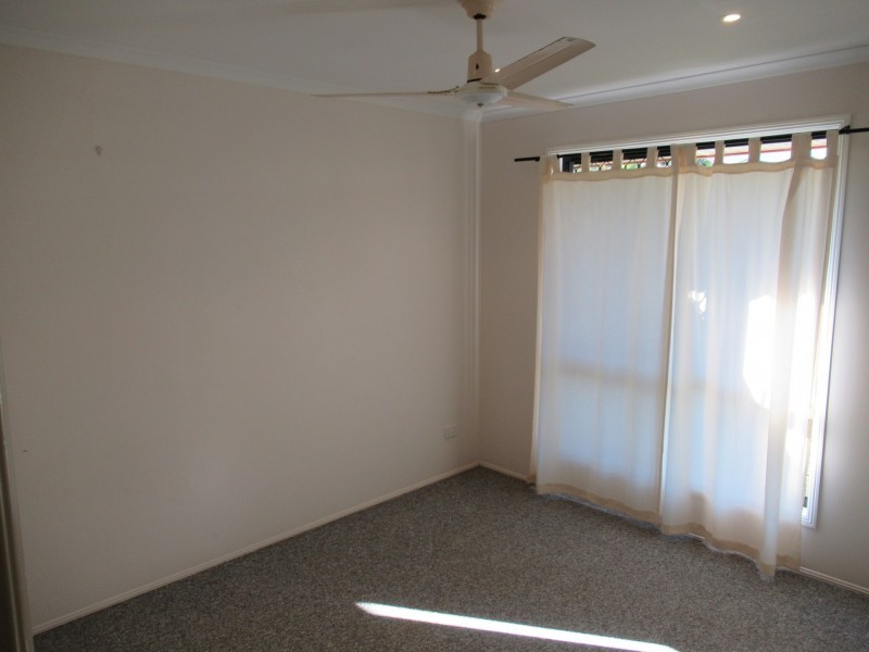 1 BELAH COURT, Boyne Island QLD 4680