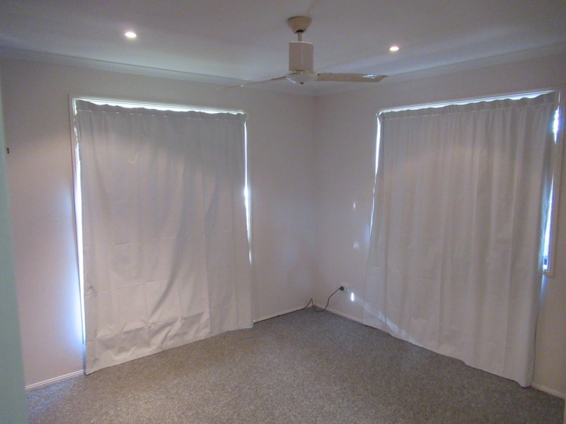 1 BELAH COURT, Boyne Island QLD 4680