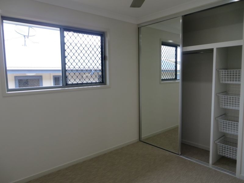 15 STELLA STREET, Boyne Island QLD 4680