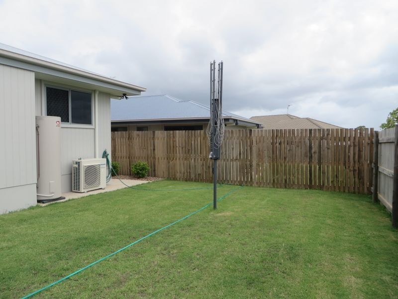 15 STELLA STREET, Boyne Island QLD 4680