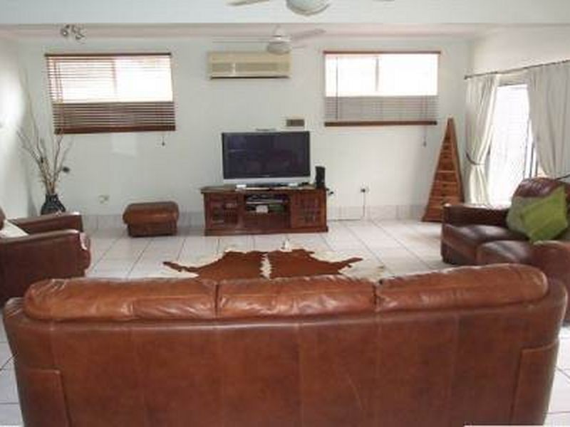 71 YALKARRA CRESCENT, Wurdong Heights QLD 4680