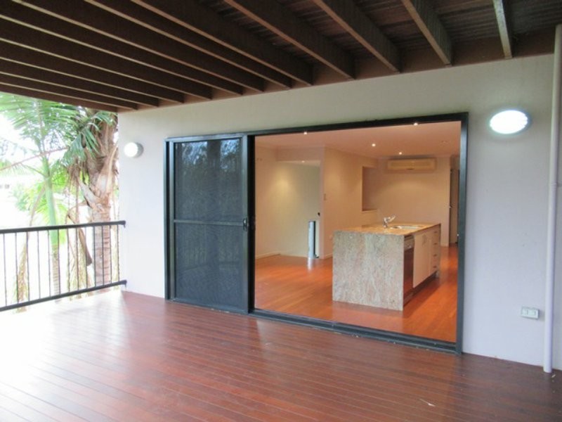 2A/6 WYNDHAM AVENUE, Boyne Island QLD 4680