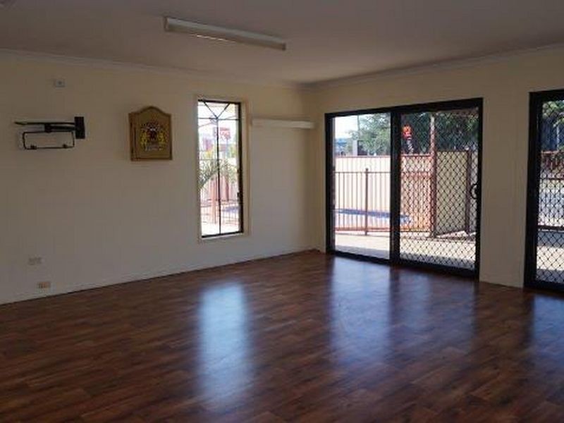 82 HAMPTON DRIVE, Tannum Sands QLD 4680