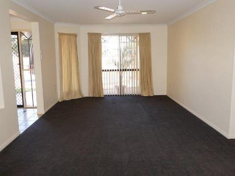 82 HAMPTON DRIVE, Tannum Sands QLD 4680