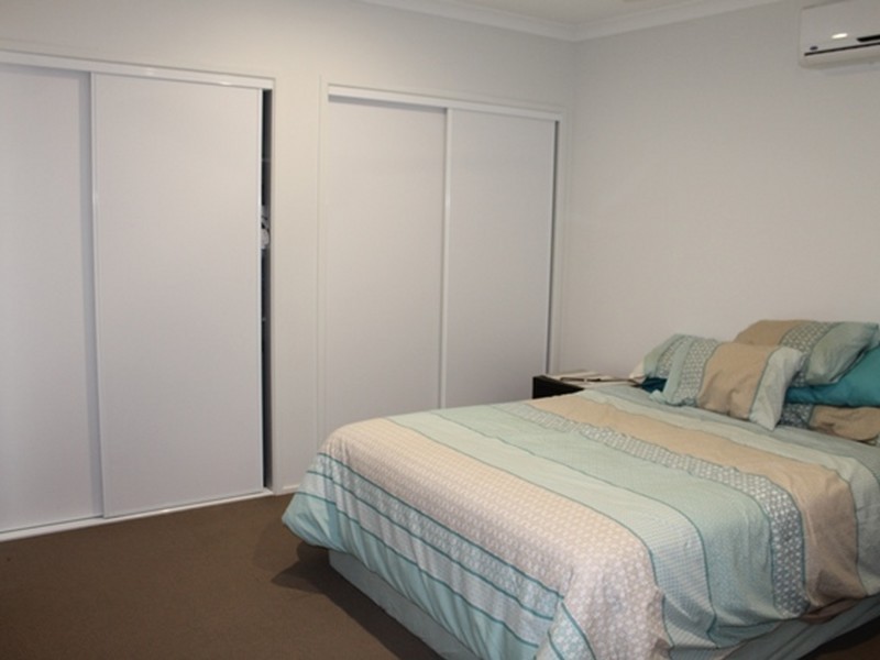 7 Josephine Street, Boyne Island QLD 4680