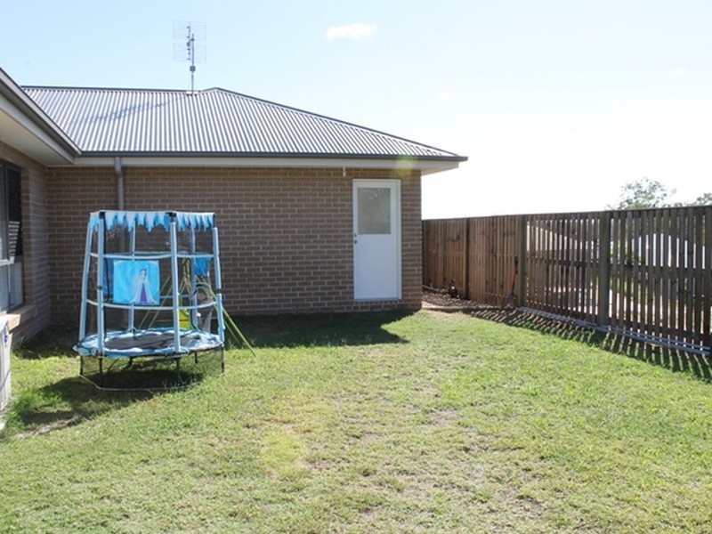 7 Josephine Street, Boyne Island QLD 4680