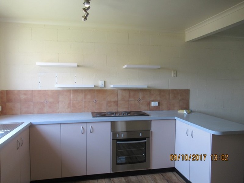 9/4 BEVINGTON STREET, Tannum Sands QLD 4680