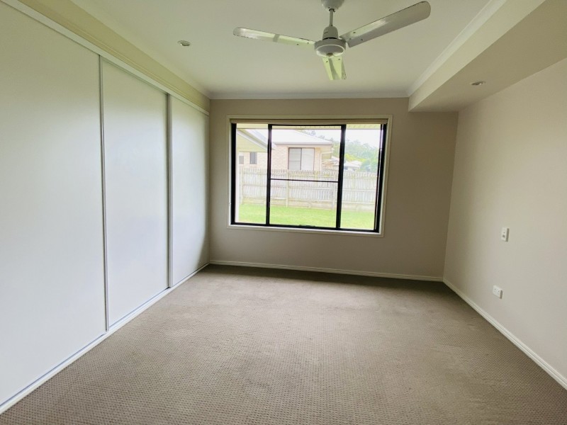 22 Surita Court, Boyne Island QLD 4680