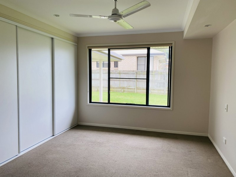 22 Surita Court, Boyne Island QLD 4680