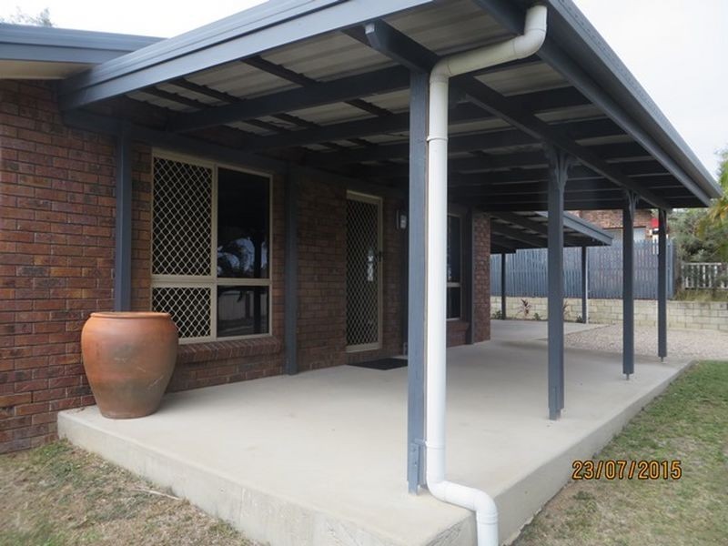 35 LATROBE STREET, Tannum Sands QLD 4680
