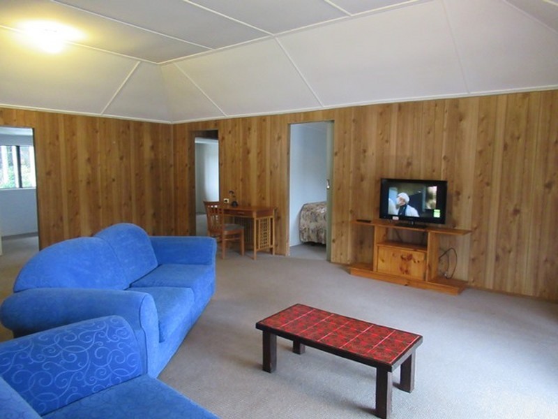 18 BEACH AVENUE, Tannum Sands QLD 4680