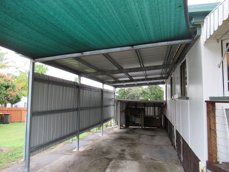 18 BEACH AVENUE, Tannum Sands QLD 4680