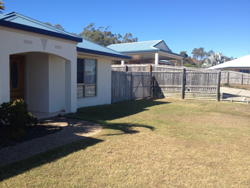 4 DUNN STREET, Tannum Sands QLD 4680