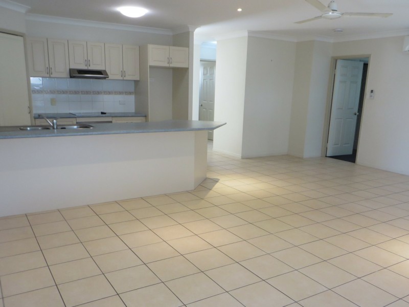 4 DUNN STREET, Tannum Sands QLD 4680