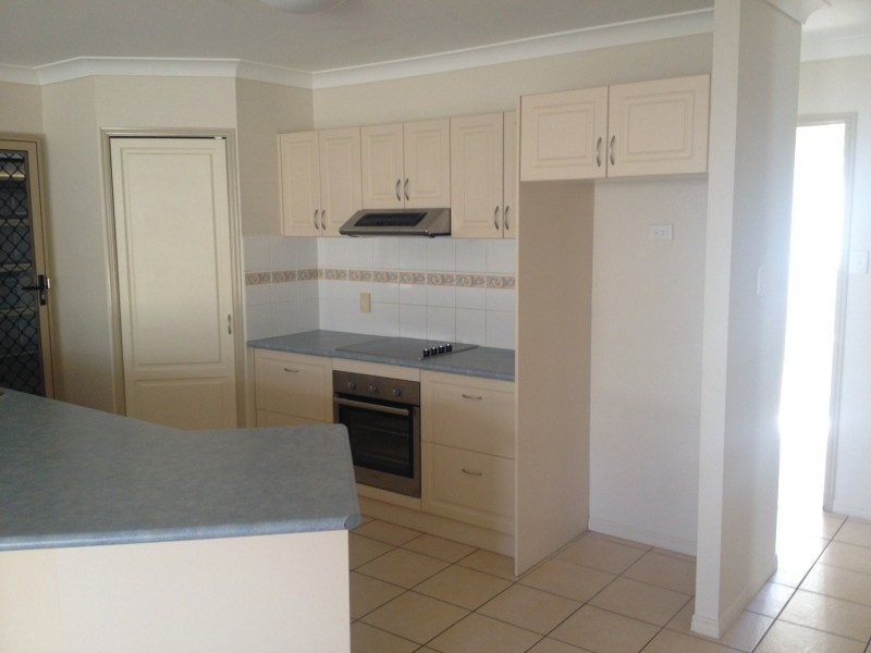 4 DUNN STREET, Tannum Sands QLD 4680